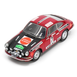 SPARK Porsche 911 n°7 Röhrl...