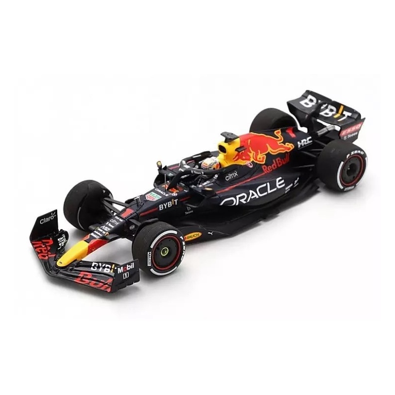 SPARK Red Bull RB18 Verstappen Bahrain 2022