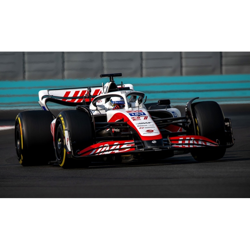 MINICHAMPS Haas Ferrari VF-22 Hulkenberg Test Abu Dhabi 2022 (%)