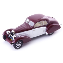 AVENUE 43 Bugatti Type 43...