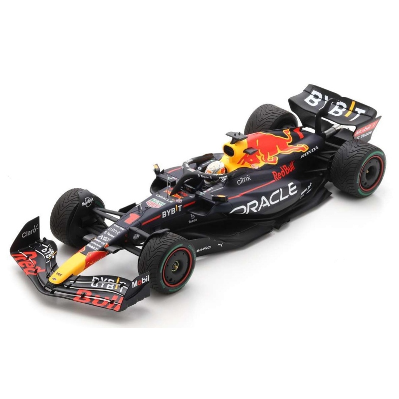 SPARK 1:18 Red Bull RB18 Verstappen Winner Suzuka 2022