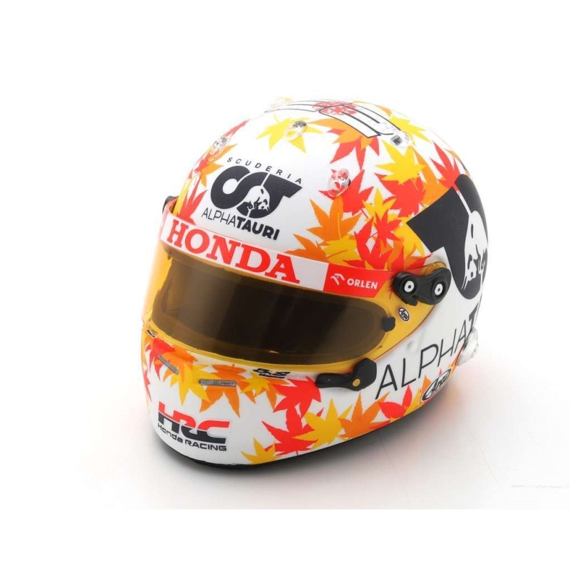SPARK Helmet Yuki Tsunoda 2023