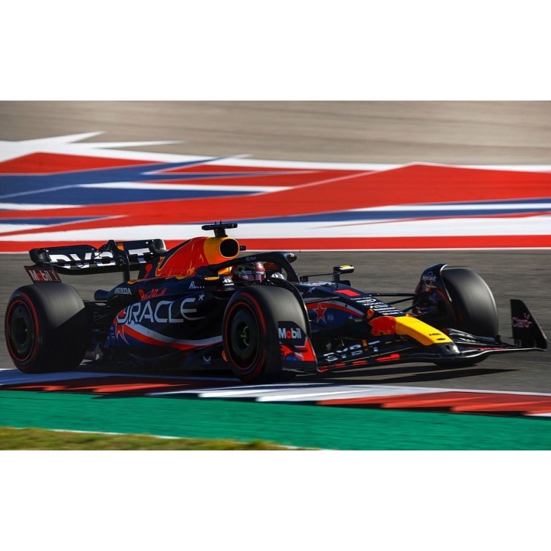 SPARK Red Bull RB19 n°1 Verstappen Winner Austin 2023 (%)