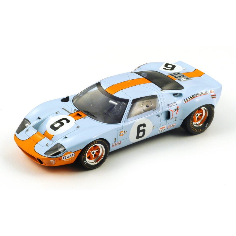 SPARK 1:18 Ford GT 40 n°6 Winner 24H Le Mans 1969 (%)