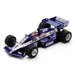 SPARK Ligier JS23 n°25...