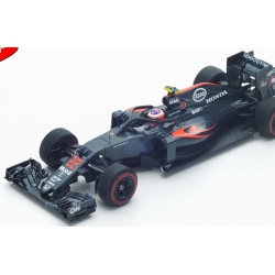SPARK McLaren MP4-31 n°22...
